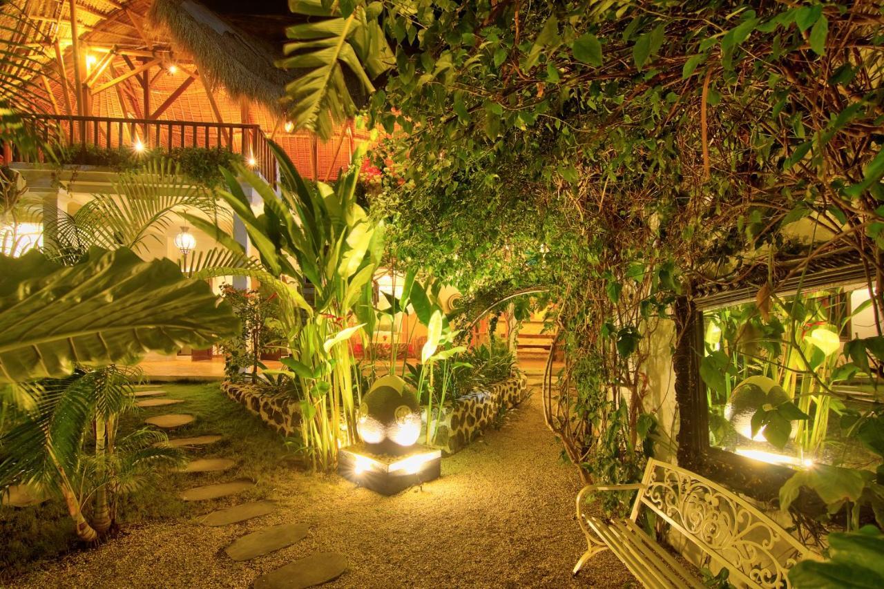 Sannyas Boutique Hotel Uluwatu Kültér fotó