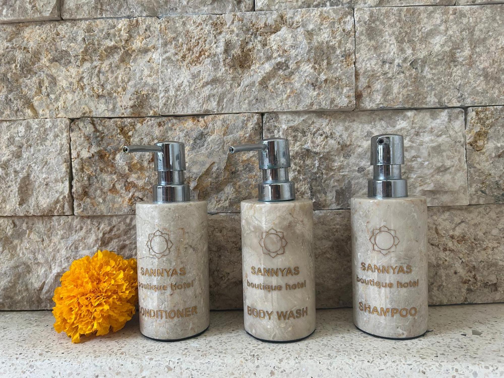 Sannyas Boutique Hotel Uluwatu Kültér fotó